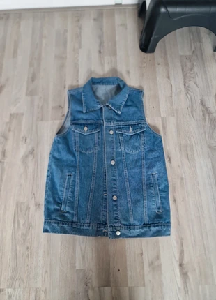 Spijker gilet, staat: Goed, maat: M / 38 / 10, € 15,00, € 16,45 inclusief Kopersbescherming