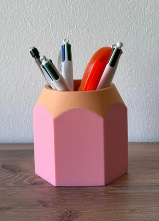 Pot à crayons en forme de crayon de couleur rose, brand: Versa Prints, condition: New with tags, €8.50, €9.63 includes Buyer Protection Pro