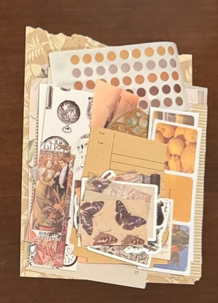 Vintage scrapbook / junk journal ephemera kit, merk: Craft, staat: Nieuw zonder prijskaartje, € 3,50, € 4,38 inclusief Kopersbescherming