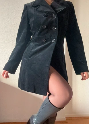 Manteau trench vintage en velours style gothique y3k, marque: Top Vintage, état: Très bon état, taille: M / 38 / 10, 69,00 €, 73,15 € Protection acheteurs (Pro) incluse