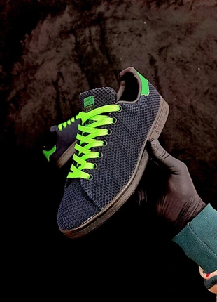 Adidas Stan Smith Primeknit bleu marine et vert fluo taille 40⅔ Unisexe, brand: adidas, condizioni: Ottime, taglia: 40.5, €41.51, €44.29 include la Protezione acquisti