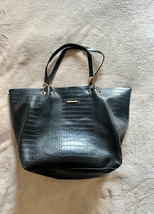 Grand sac à main noir, brand: Stradivarius, condition: Satisfactory, €7.50, €8.58 includes Buyer Protection