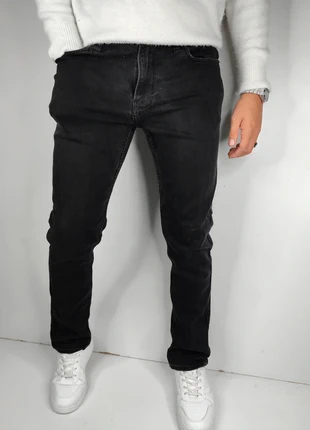 Jean slim straight noir Hollister W32, marque: Hollister, état: Très bon état, taille: L, 15,00 €, 16,45 € Protection acheteurs (Pro) incluse