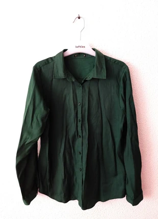 Camisa de mulher verde escuro | Tamanho único, brand: Local, condizioni: Buone, taglia: Taglia unica, €5.00, €5.95 include la Protezione acquisti