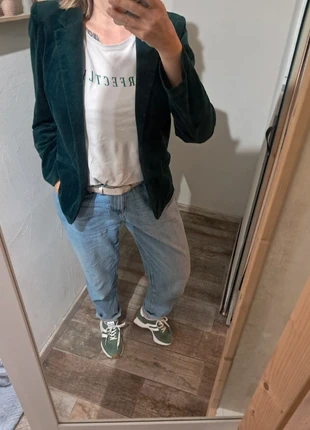 Veste en velours côtelé. Très bon état. Scarlet Roos.Taille 3., brand: Scarlet Roos, condizioni: Ottime, taglia: Altro, €15.00, €16.45 include la Protezione acquisti