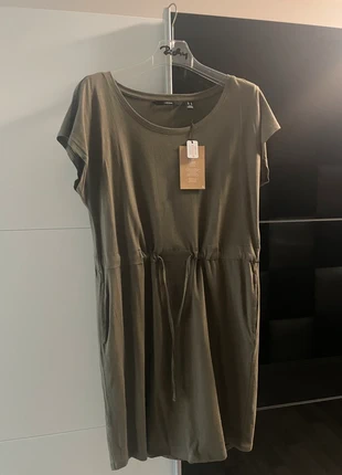 Vero Moda Kleid, marque: Vero Moda, état: Neuf avec étiquette, taille: M / 38 / 10, 7,00 €, 8,05 € Protection acheteurs incluse
