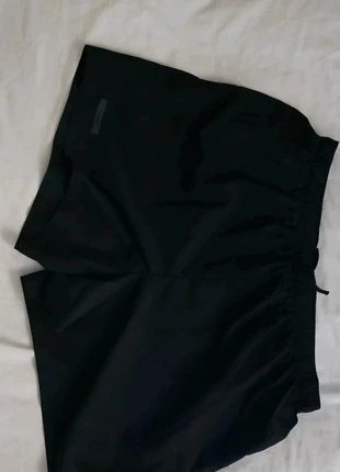 Short de sport noir léger mixte – Taille M (taille petit), marque: Decathlon, état: Neuf sans étiquette, taille: M, 3,99 €, 4,89 € Protection acheteurs incluse