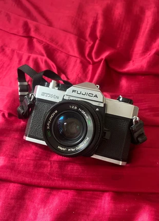 Fujica STX - 1 N, marke: FUJIFILM, zustand: Gut, 85,00 €, 89,95 € inklusive Vinted-Käuferschutz