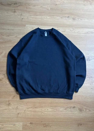 Sweat crewneck vintage gildan bleu marine taille L, marca: Gildan, estado: Muito bom, tamanho: L, €18.00, €19.60 inclui Proteção do Comprador Pro