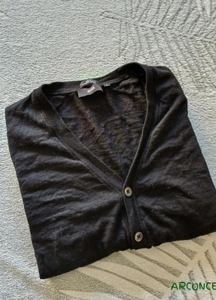 Gilet Hugo Boss – Noir à col en V avec boutons - 100% laine - Taille M - Femme - Très bon état, brand: Hugo Boss, condition: Very good, size: M / 38 / 10, €17.60, €19.18 includes Buyer Protection Pro