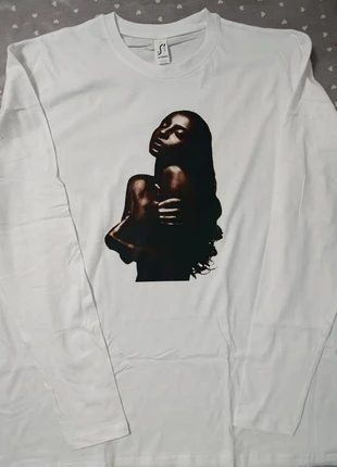 Sade Adu a maniche lunghe 🖤 t-shirt unisex disponibile in tutte le taglie, condizioni: Nuovo senza cartellino, taglia: L, €18.00, €19.60 include la Protezione acquisti