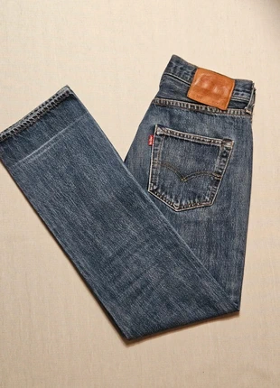 Jean Levi’s 501 Hoge taille Rechte pasvorm Donkerblauw Vintage Made in UK | FR36 Maat 29-L32, merk: Levi's, staat: Heel goed, maat: W28 | FR 38, € 34,90, € 37,35 inclusief Kopersbescherming