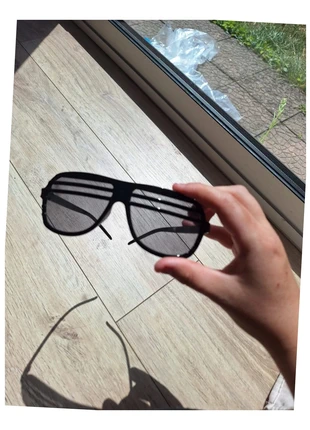 Lunettes de soleil noires homme style rétro, état: Très bon état, 5,00 €, 5,95 € Protection acheteurs (Pro) incluse