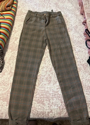 Pantalone skinny Zuiki taglia S, marque: Zuiki, état: Bon état, taille: S / 36 / 8, 3,00 €, 3,85 € Protection acheteurs incluse