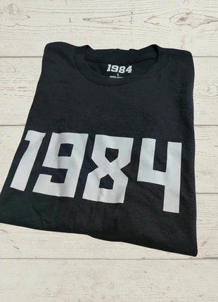T-shirt noir 1984 Taille L ., marke: 1984, zustand: Neu, größe: L, 15,99 €, 17,49 € inklusive Vinted-Käuferschutz