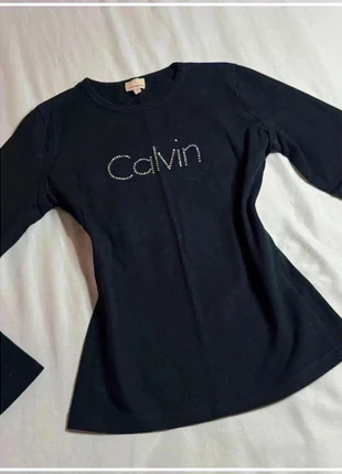 T-shirt Calvin Klein Y2K noir taille M, brand: Calvin Klein, condition: Very good, size: M / 38 / 10, €25.00, €26.95 includes Buyer Protection