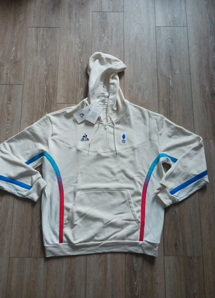 Sweat France écru à capuche semi fermeture Le Coq Sportif Paris 2024 JO taille XL, marque: Le Coq Sportif, état: Neuf avec étiquette, taille: XL, 60,00 €, 63,70 € Protection acheteurs incluse
