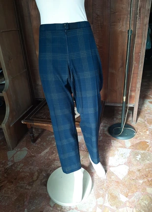 Pantalone mistolana, disegno scozzese,tg comoda ., brand: Per te by Krizia, condizioni: Ottime, taglia: XXXL / IT 50 / EU 46, €10.00, €11.20 include la Protezione acquisti