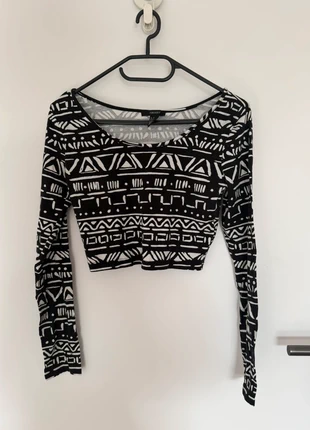 Crop top noir et blanc taille M, marque: Forever 21, état: Très bon état, taille: M / 38 / 10, 4,00 €, 4,90 € Protection acheteurs incluse