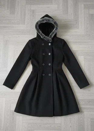 Manteau hiver gothique femme à capuche fausse fourrure noir double boutonnage chic élégant, marque: Vintage Dressing, état: Très bon état, taille: S / 36 / 8, 49,99 €, 53,19 € Protection acheteurs incluse