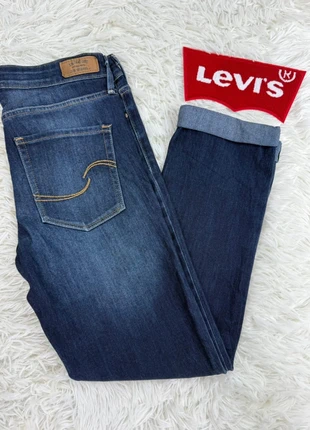Jean Lévi’s Slim W27 FR36. L1301, merk: Levi's, staat: Heel goed, maat: S / 36 / 8, € 19,90, € 21,60 inclusief Kopersbescherming Pro