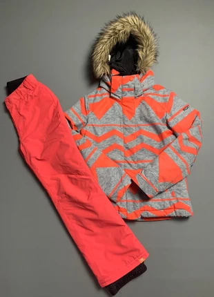 Ensemble ski Roxy fille 12 ans veste + pantalon DryFlight 10K en très bon état, marca: Roxy, estado: Muito bom, tamanho: 12 anos / 152 cm, €75.00, €79.45 inclui Proteção do Comprador Pro