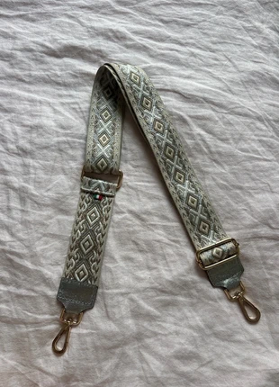 Bandoulière, marke: Boutique indépendante, zustand: Sehr gut, 8,00 €, 9,10 € inklusive Vinted-Käuferschutz