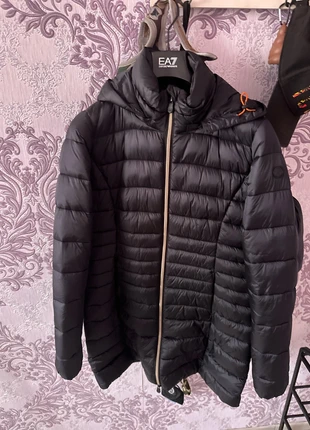 Piumino Save the duck Size3, marque: Save The Duck, état: Très bon état, taille: L / 40 / 12, 80,00 €, 84,70 € Protection acheteurs incluse