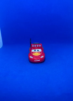 Voiture cars Cryptid buster Flash McQueen, marke: Mattel, zustand: Gut, größe: Einheitsgröße, 8,00 €, 9,10 € inklusive Vinted-Käuferschutz