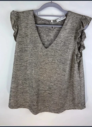 Blouse grise Vintage Love - Taille M, marque: Vintage Love, état: Très bon état, taille: M / 38 / 10, 14,99 €, 16,44 € Protection acheteurs incluse