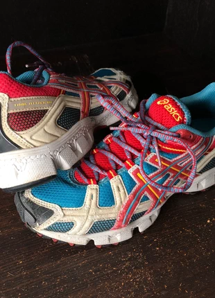 Asics gel trail vintage style lahar, marque: Asics, état: Satisfaisant, taille: 41, 19,00 €, 20,65 € Protection acheteurs incluse