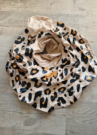 Leuke zwemband, merk: Swim Essentials, staat: Heel goed, maat: 9-12 maanden / 74 cm, € 4,00, € 4,90 inclusief Kopersbescherming