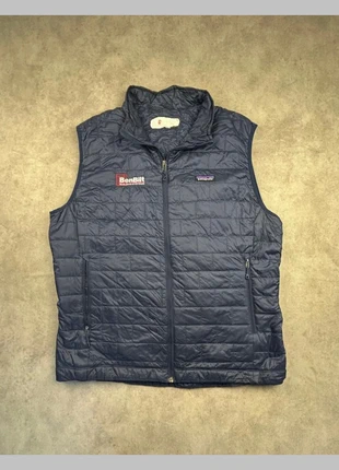 Doudoune sans manche matelassée nano puff Patagonia marine vintage - taille XL femme, marque: Patagonia, état: Très bon état, taille: XL / 42 / 14, 44,90 €, 47,85 € Protection acheteurs (Pro) incluse