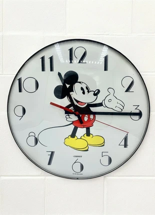 Orologio da parete vintage Mickey Mouse / Topolino - IPC Holland– al quarzo Ø 28 cm, brand: Disney, condizioni: Buone, €20.00, €21.70 include la Protezione acquisti