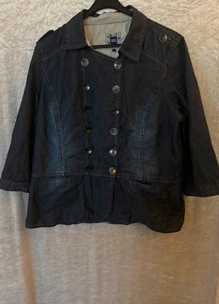 Cecil jasje met opvallende accenten L, merk: Cecil, staat: Heel goed, maat: L / 40 / 12, € 9,50, € 10,68 inclusief Kopersbescherming