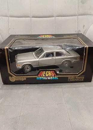 Rolls-Royce Camargue – Bburago – 1/18 – Argent – Avec boîte d’origine, marque: Rolls Royce, état: Bon état, taille: Prématuré, jusqu'à 44cm, 38,00 €, 40,60 € Protection acheteurs incluse