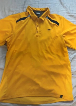 nike shirt, marke: Nike, zustand: Neu, größe: M, 8,00 €, 9,10 € inklusive Vinted-Käuferschutz