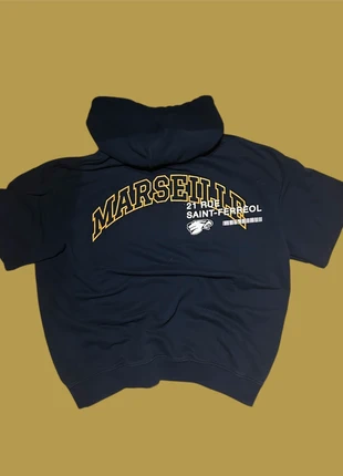 Felpa hoodie “marseille” blu navy – stampa vintage universitaria, marca: Pull & Bear, estado: Nuevo sin etiquetas, tamaño: L, 13,00 €, 14,35 € Protección al comprador incluida