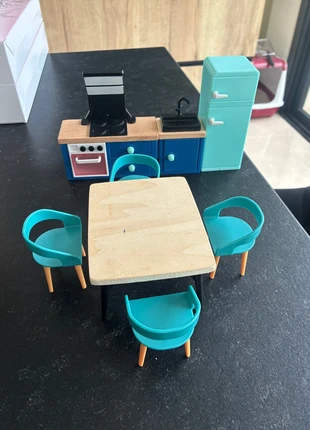 Cuisine pour petites poupées, brand: sansnom., condition: Very good, size: 4 years / 104 cm, €5.00, €5.95 includes Buyer Protection