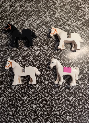 Lego cheval aux choix à l'unité 3€ pièce, marque: LEGO, état: Bon état, taille: 8 ans / 128 cm, 3,00 €, 3,85 € Protection acheteurs incluse