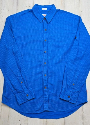 Chemise Levi's 
Taille XL, marque: Levi's, état: Très bon état, taille: XL, 15,00 €, 16,45 € Protection acheteurs incluse