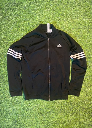 Triple black adidas full zipper track jacket, marque: adidas, état: Très bon état, taille: M / 38 / 10, 14,00 €, 15,40 € Protection acheteurs incluse