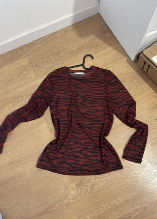 top mesh cebra, brand: Lefties, condizioni: Ottime, taglia: L / IT 44 / EU 40, €2.00, €2.80 include la Protezione acquisti