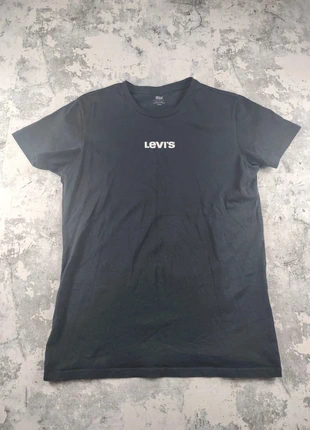 T-shirt homme Levi's noir logo blanc Taille M, marque: Levi's, état: Très bon état, taille: M, 8,00 €, 9,10 € Protection acheteurs incluse