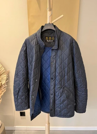Donker grijze heren jas Barbour, marque: Barbour, état: Très bon état, taille: L, 100,00 €, 105,70 € Protection acheteurs incluse