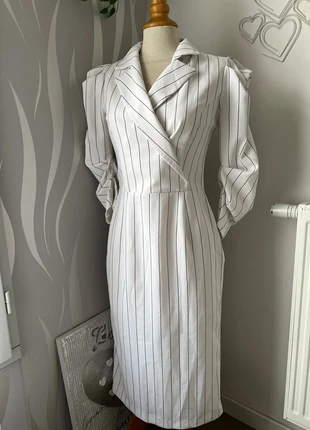 Robe 👗, marque: aron fashion, état: Très bon état, taille: S / 36 / 8, 6,00 €, 7,00 € Protection acheteurs incluse