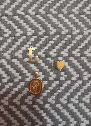 3 pedentes aço inoxidável, marca: Local, estado: Novo sem etiquetas, €5.00, €5.95 inclui Proteção do Comprador