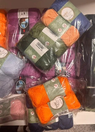 cotone sottile 1,00€ a gomitolo, brand: Anchor, condizioni: Nuovo con cartellino, €1.00, €1.75 include la Protezione acquisti Pro