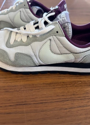 Basket Nike Air 38,5 très bon état, marke: Nike, zustand: Sehr gut, größe: 38.5, 18,00 €, 19,60 € inklusive Vinted-Käuferschutz