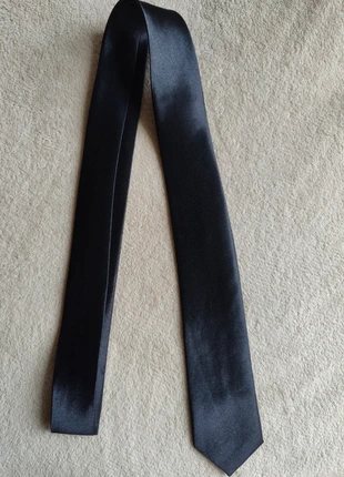 Cravate noire brillante, état: Très bon état, 5,00 €, 5,95 € Protection acheteurs (Pro) incluse